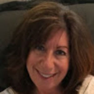 Meet your Posher, Joni